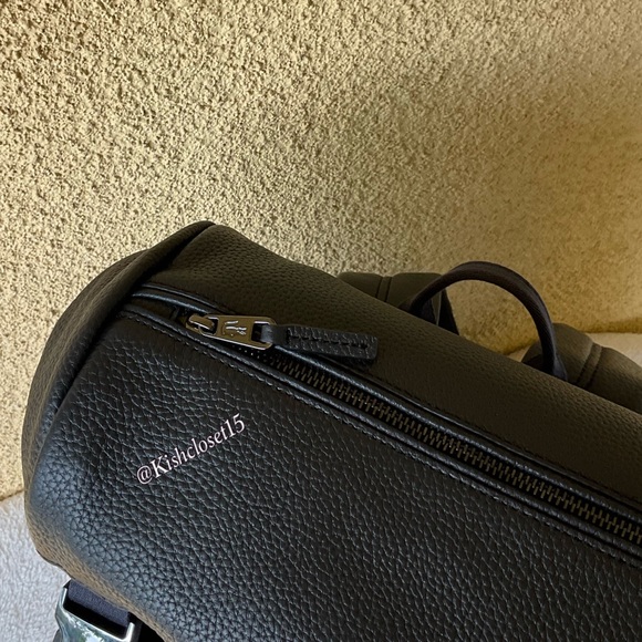 NWOT Lacoste Men's Altitude Genuine Cow Leather Flap Backpack - Picture 5 of 16